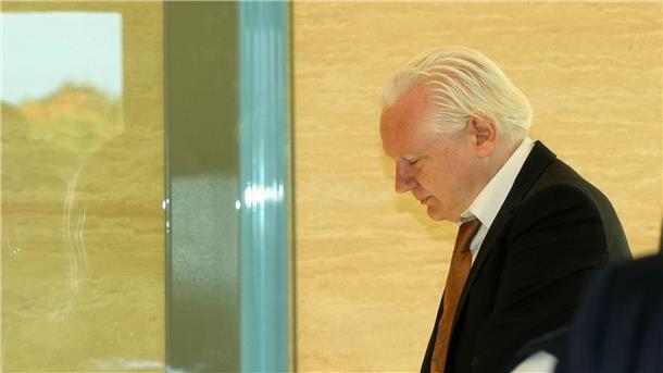 Julian Assange bekennt sich schuldig vor US-Gericht Durch den Justiz-Deal soll Assange eine weitere Haft in den USA erspart bleiben.