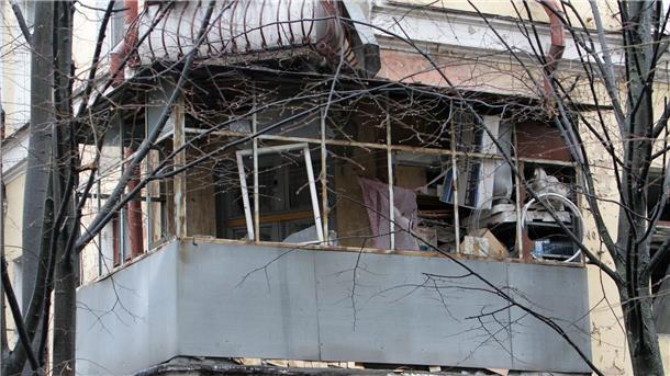 Krieg gegen die Ukraine: So ist die Lage Durch einen Raketenangriff zerstört - ein Wohngebäude in Dnipro.