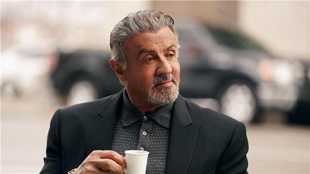 „Tulsa King“: Sylvester Stallone als Mafioso Dwight (Sylvester Stallone) wird nach Tulsa geschickt.
