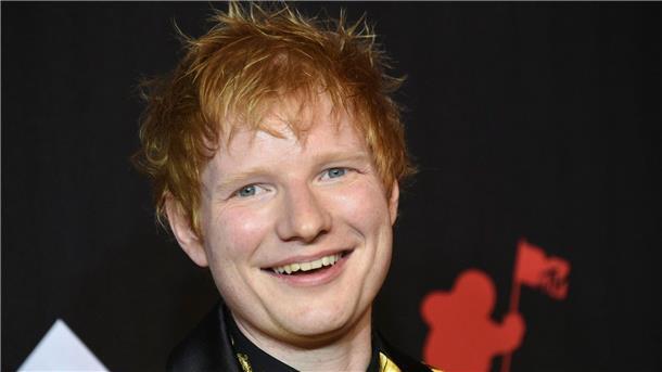 Ed Sheeran mit „Gender-Reveal“-Moment bei Konzert  Ed Sheeran bei den MTV Video Music Awards in New York 2021.