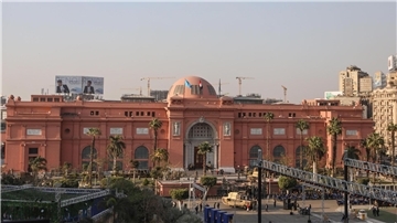 Ein antiker Armreif ist aus dem Museum am zentralen Tahrir-Platz verschwunden. (Archivbild)