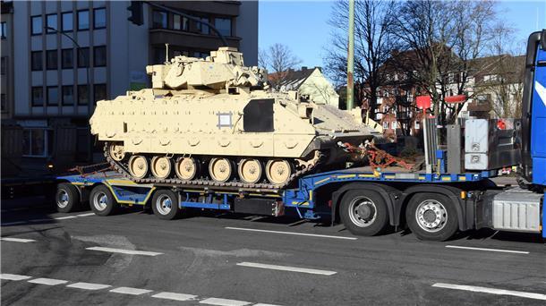 Ein Bradley am "Freigebiet".