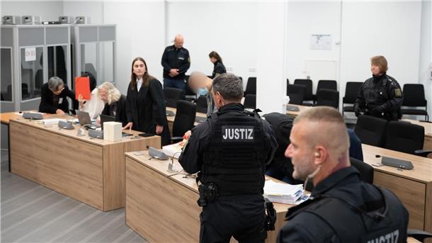 Spionage-Prozess gegen Ex-Mitarbeiter von AfD-Politiker Krah Ein ehemaliger Mitarbeiter des AfD-Politikers Maximilian Krah wird verdächtigt, für China spioniert zu haben.