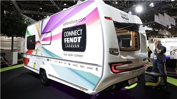 Ein Fendt Live-Work-Connect Wohnwagen auf der Caravan Messe in Düsseldorf.