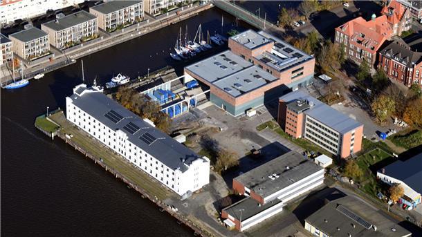Schulen, Flugplatz, XXL-Halle: Das sind Bremerhavens Baustellen von oben Luftbild