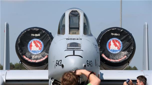 Ein Kampfflugzeug A10 der US-Airforce: Das größte Kontingent stellen die Vereinigten Staaten von Amerika.