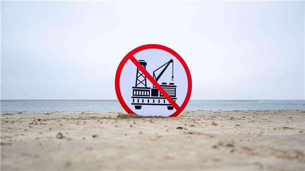 Umwelthilfe hofft auf Aus für Erdgasförderung vor Borkum Ein Konsortium um das niederländische Unternehmen One-Dyas plant, von Ende 2024 an Erdgas aus einem Feld vor den Inseln Schiermonnikoog und Borkum zu fördern.