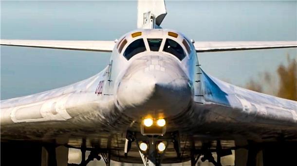 London: Verlegung von Langstreckenbombern schwächt Moskau Ein Langstreckenbomber der russischen Luft- und Raumfahrtkräfte (Archivbild).