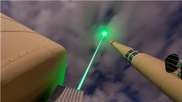 Laser können Blitze zu Blitzableitern führen Ein Laser kann bei einem Gewitter Blitzentladungen zu einem Blitzableiter führen.