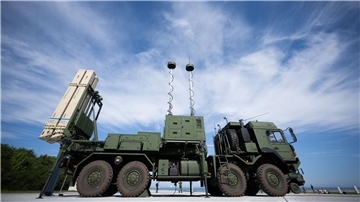 Ein Launcher des Luftverteidigungssystems IRIS-T SLM der Firma Diehl Defence: Lettland hat den Kauf des Mittelstrecken-Flugabwehrsystems vereinbart.