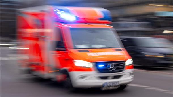 Weiterer Mann in Berlin getötet: Mordkommission ermittelt Ein Mann ist nach einem möglichen Tötungsdelikt in Berlin gestorben.