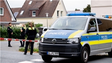 Ein Mann soll in Oldenburg seine Familie und sich selbst getötet haben. 