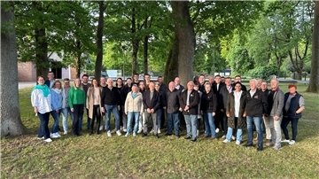 Ein neuer Verein startet durch: Das Interesse an der Vereinsgründung für "Lüttens Hus e. V." war riesengroß. 