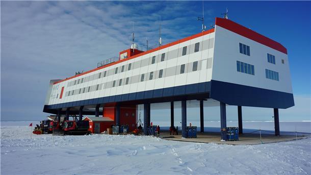 Neumayer-station III