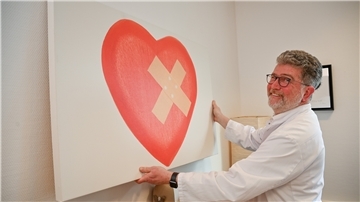 Dr. Wolfgang Dausch