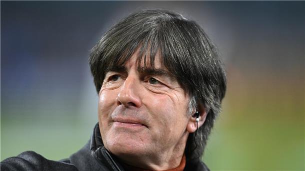 Löw: Mit spannenden Optionen werde ich mich beschäftigen Ein spannendes Angebot würde ihn reizen.