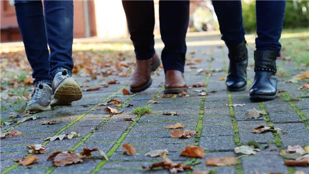 Ein Spaziergang mit Musik und Gesprächen findet in Tarmstedt statt.