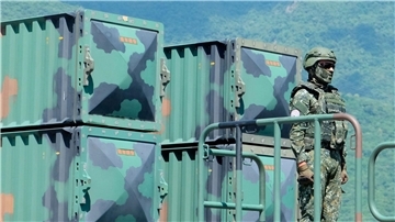 Ein taiwanesischer Soldat auf einem Stützpunkt in Taiwans südöstlichem Bezirk Hualien.
