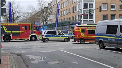 Ein Unfall an der Lloydstraße Ecke Bürgermeister-Smidt-Straße sorgt für Stau und Busausfälle.