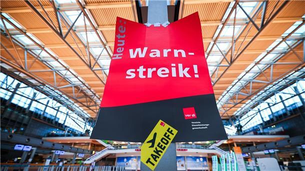 Warnstreikwelle der Luftsicherheitskräfte beginnt in Hamburg Ein Warnstreik des Sicherheitspersonals führt am Donnerstag zu Einschränkungen an vielen deutschen Flughäfen.