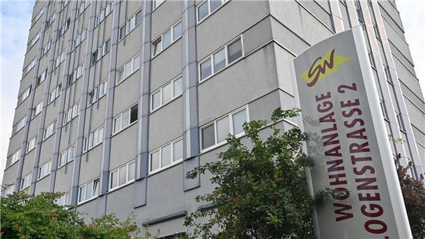 Zehntausende Studierende warten auf Wohnheimplatz Ein Wohnheim an der Europa-Universität Viadrina in Frankfurt.