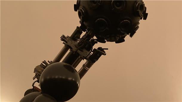 Ein Zeiss-Projektor im Planetarium. 