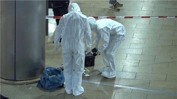Eine Auseinandersetzung zwischen zwei Männern ist im Hauptbahnhof von Hannover eskaliert. 