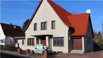 Blick auf die Kirche.