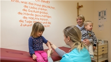 Eine gemeinsame Kur von Mutter und Kind dient der Vorsorge. Hier kann neue Kraft getankt werden, sagt Carola Bury von der Arbeitnehmerkammer.