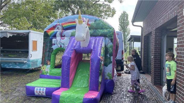 Rutsche muss sein: Der Hüpfburgen-König verrät, worauf Kinder am liebsten toben Hüpfburg