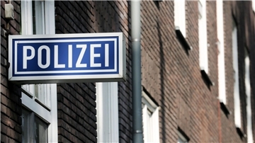 Eine Polizeiwache (Symbolbild).