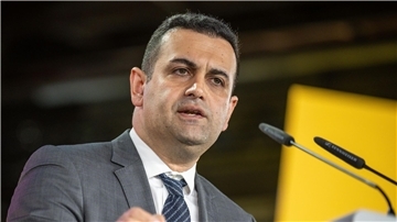 „Eine solide Finanzpolitik bedeutet keine Steuererhöhungen. Und eine solide Finanzpolitik bedeutet die Einhaltung der Schuldenbremse“, sagt FDP-Generalsekretär Bijan Djir-Sarai.