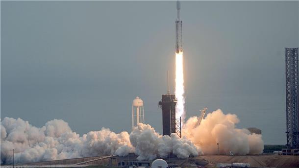 Nasa-Raumsonde zu metallreichem Asteroiden gestartet Eine SpaceX Falcon Heavy-Rakete soll die Nasa-Raumsonde „Psyche“ zu einem gleichnamigen, metallreichen Asteroiden bringen.