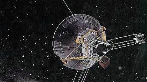 „Pioneer 10“ schon 40 Jahre aus dem Sonnensystem heraus Eine Zeichnung der US-Raumsonde Pioneer 10.