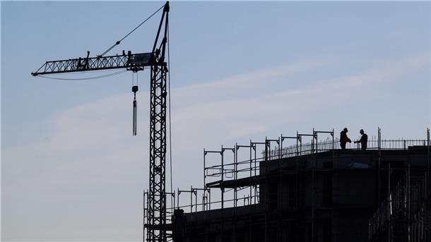 Wohnungsbau: Dauerkrise in Sichtweite Eine Baustelle in Hannover. Auch abseits von München oder Frankfurt hat die Rentabilitätsschwelle eine vor wenigen Jahren kaum vorstellbare Höhe erreicht.