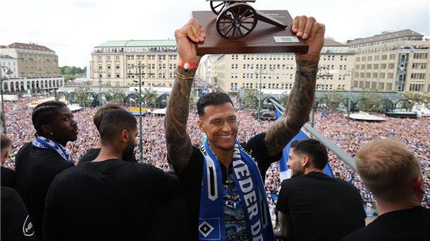 HSV: Ein Rückkehrer ohne Illusionen Einer der Aufstiegshelden, die nicht mehr beim HSV sind: Davie Selke