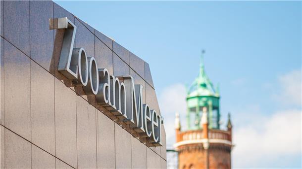 Wussten Sie das? 6 überraschende Fakten aus dem Zoo am Meer Bremerhaven Eisbären lernen Treppensteigen, Schimpansen bekommen Babybrei und Nashornhorn ist wertvoller als Gold – im Zoo am Meer gibt es Fakten, die selbst Tierfreunde verblüffen.