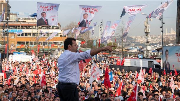 Ekrem Imamoglu konnte keinen Oppositionsblock hinter sich vereinen - und entschied die Wahl dennoch für sich.