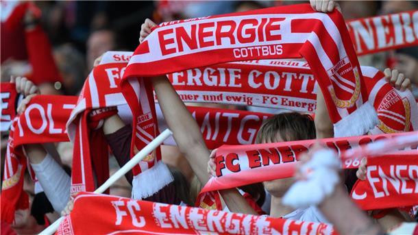 Energie Cottbus zieht glanzlos ins Pokal-Viertelfinale ein Energie Cottbus ist im Landespokal eine Runde weiter.
