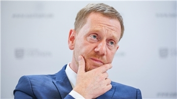 „Energiewende, Heizungsgesetz, Flüchtlingspolitik und Russland-Embargo haben der AfD den Sieg gebracht“, meint Sachsens Ministerpräsident Michael Kretschmer (CDU).