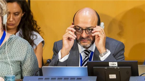 Einigung gescheitert: Vorerst kein UN-Plastikmüll-Abkommen Er konnte die tiefen Gräben bei den Verhandlungen nicht überwinden: der Konferenzvorsitzende Luis Vayas Valdivieso. (Archivbild)