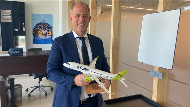 Air-Baltic-Chef: Klimaneutrales Fliegen bis 2050 möglich Er sieht die Flugbranche auf einem guten Weg in Richtung Klimaneutralität: Air-Baltic-Chef Martin Gauss.