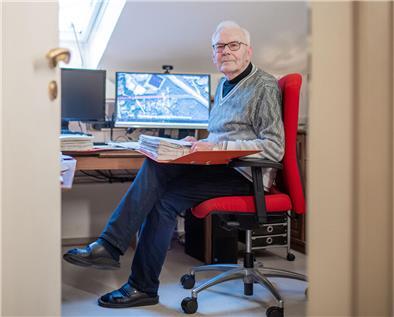 Wie dieser Bremerhavener vom erbitterten Gegner zum Fan des Hafentunnels wurde Erst Kämpfer gegen den Tunnelbau, dann fasziniert von der Technik: Klaus Regul begleitete die Entstehung des Hafentunnels mehr als 20 Jahre lang mit.
