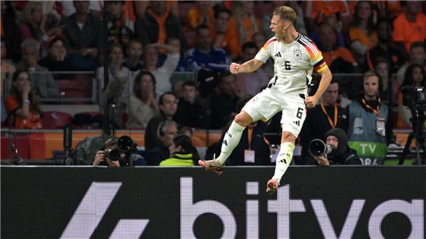 Die deutsche Fußball-Nationalmannschaft in der Einzelkritik Erstes Tor als Kapitän: Joshua Kimmich hebt ab.