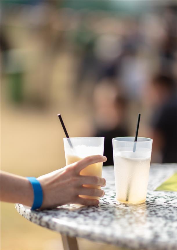 Es gab leckere Cocktails mit passenden Namen wie Lubimojito oder Nichtschwimmer....