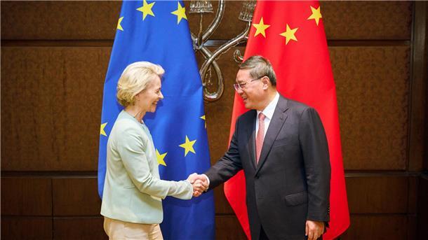 China will mehr Zusammenarbeit mit der EU EU-Kommissionspräsidentin Ursula von der Leyen trifft in Neu Delhi Chinas Ministerpräsidenten Li Qiang.