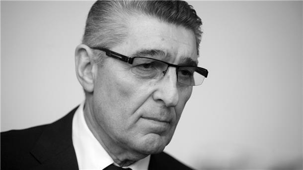 Assauer-Erbstreit: Bei Testament nicht Herr seiner Sinne Ex-Schalke-Manager Rudi Assauer ist 2019 verstorben.