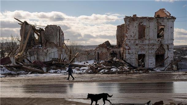 Wie wird der Ukraine-Krieg enden? Expertinnen und Experten rechnen damit, dass der Krieg in der Ukraine noch sehr lange dauern wird.