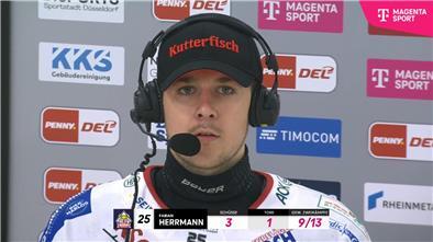 Torschuss-Dominanz der Pinguins - „Wenn‘s viel regnet, wird jeder mal nass“ (Video) Fabian Herrmann hat das Spiel der Fischtown Pinguins bei der Düsseldorfer EG im Interview analysiert.