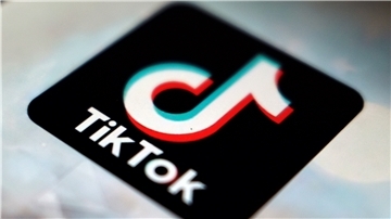 Fabian Walter folgen auf seinem Kanal @steuerfabi auf TikTok fast 300.000 Menschen.
